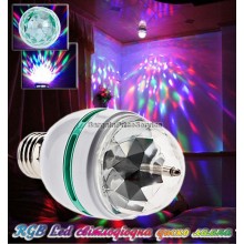 Светодиодная вращающаяся диско лампа RGB цоколь E27 Led Mini party light Светомузыка светильник для дома в стандартный патрон Светодиодная вращающаяся диско лампа RGB цоколь E27 Led Mini party light Светомузыка светильник для дома в стандартный патрон